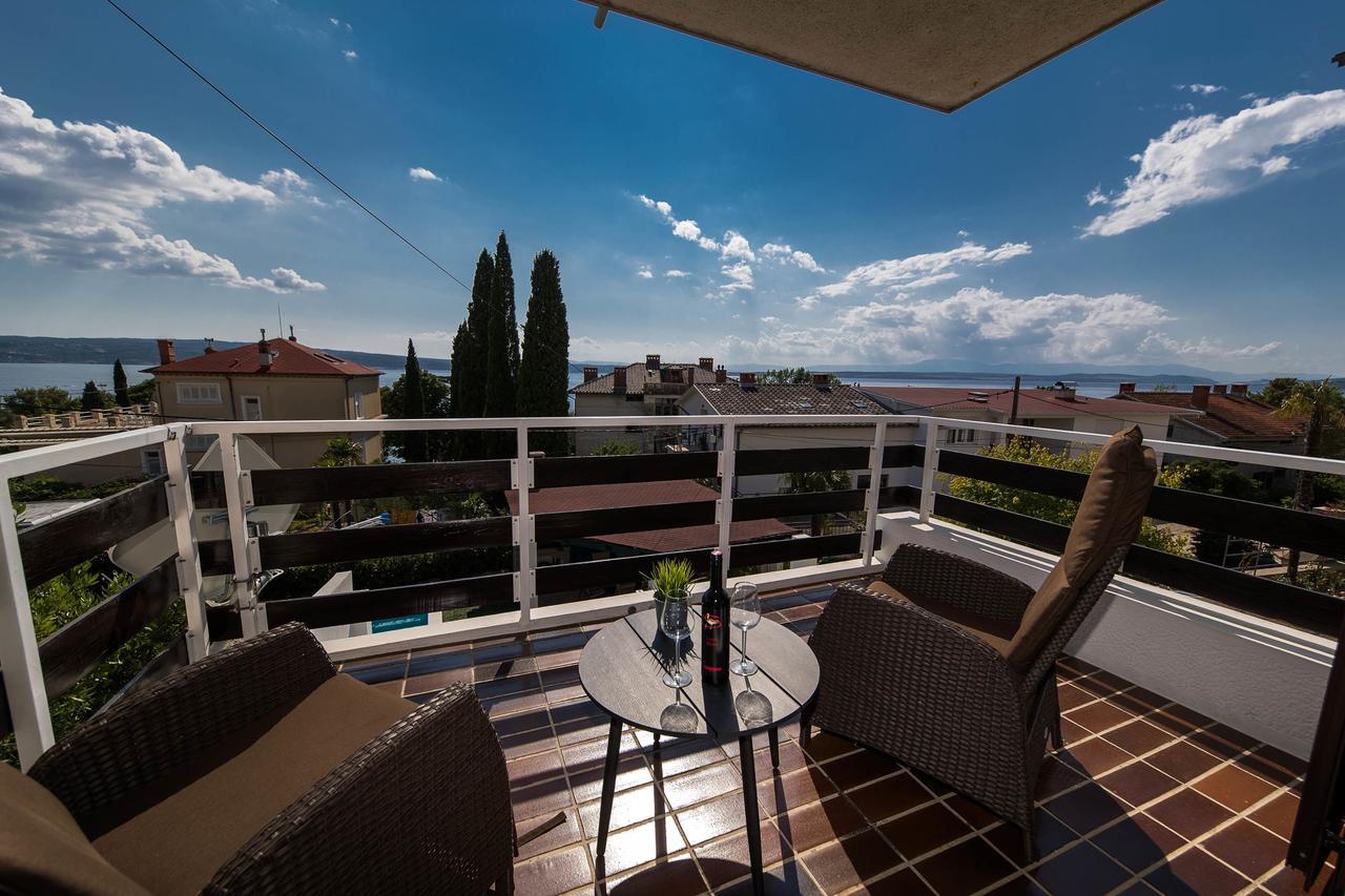Apartments Agape Crikvenica Buitenkant foto